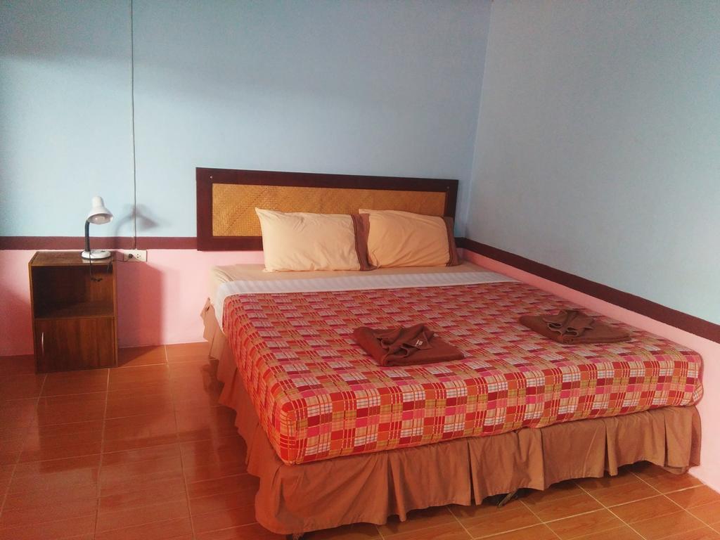 Отель Phi Phi Coralbay Экстерьер фото